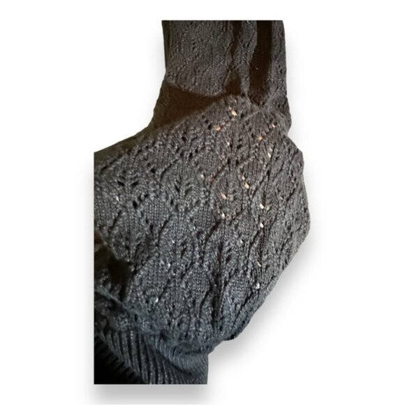 Women’s 1X Reitmans Pointelle Knit Crochet Sleeve Black Sweater 14 16 - Picture 7 of 9